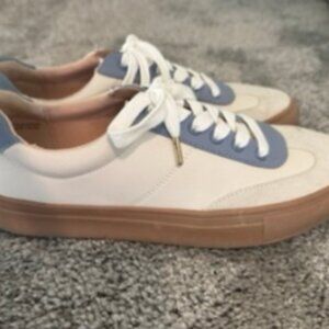Loft leather tennis shoes